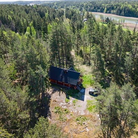 Lomahyppaeys Villa Naantali Exterior foto