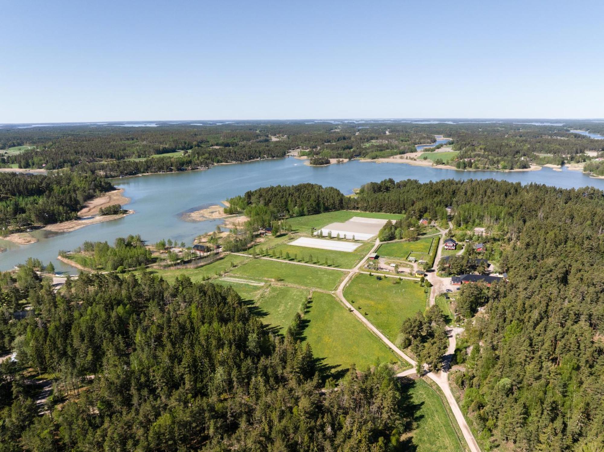 Lomahyppaeys Villa Naantali Exterior foto
